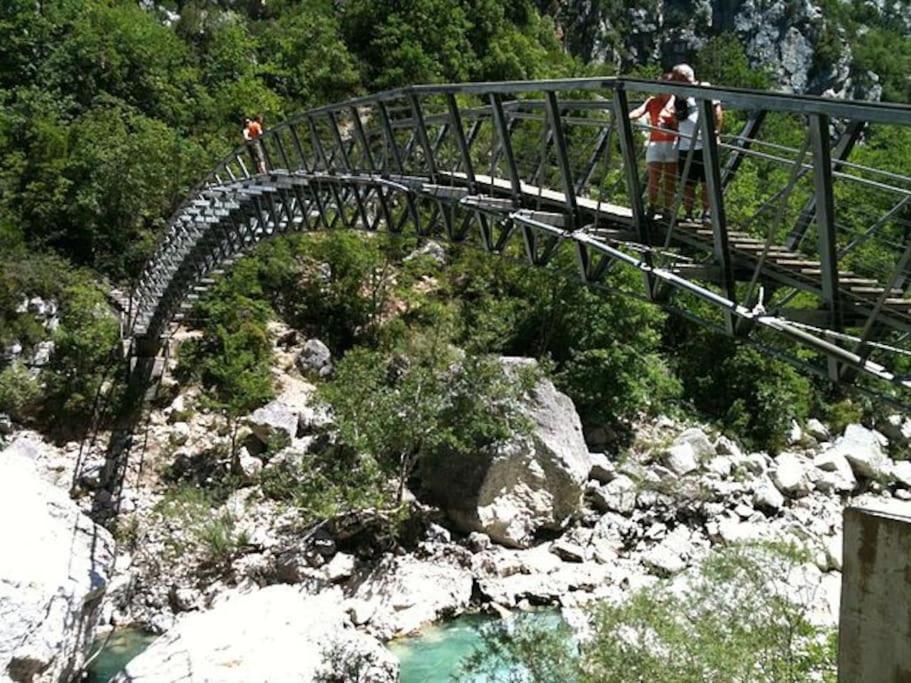 Mazet 55 Gorges Du Verdon Saint-Martin-de-Brômes Екстериор снимка